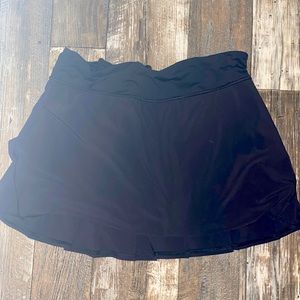 Black Lululemon skirt